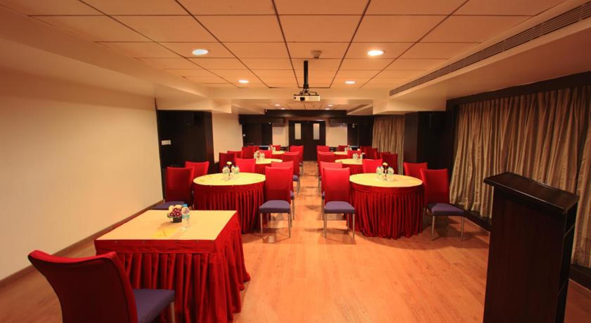העיר בנגלור Iris The Business Hotel מראה חיצוני תמונה