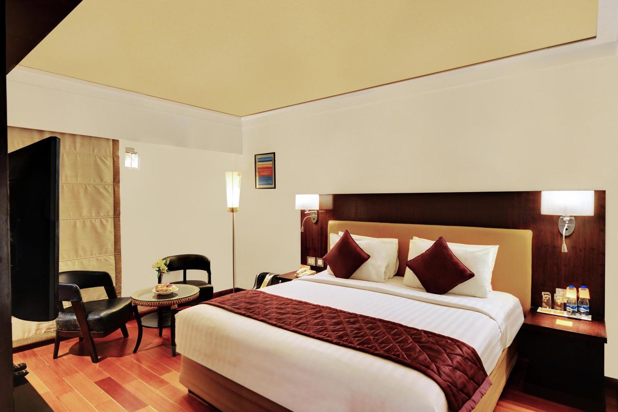 העיר בנגלור Iris The Business Hotel מראה חיצוני תמונה