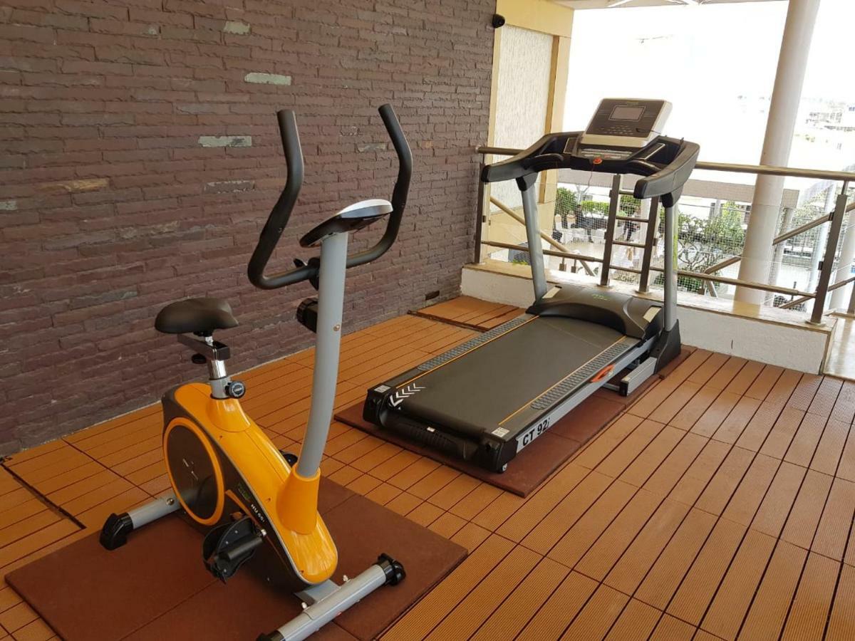 העיר בנגלור Iris The Business Hotel מראה חיצוני תמונה