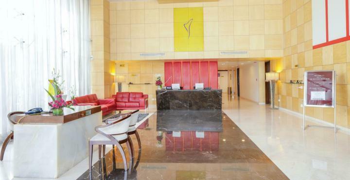 העיר בנגלור Iris The Business Hotel מראה חיצוני תמונה