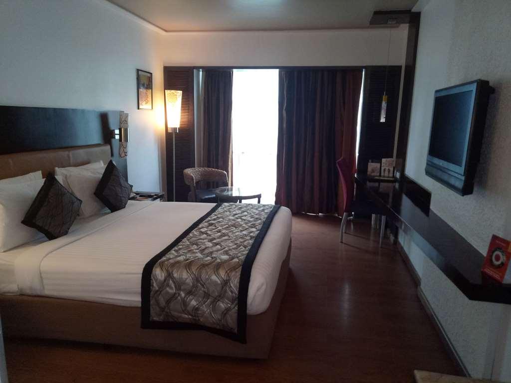 העיר בנגלור Iris The Business Hotel חדר תמונה